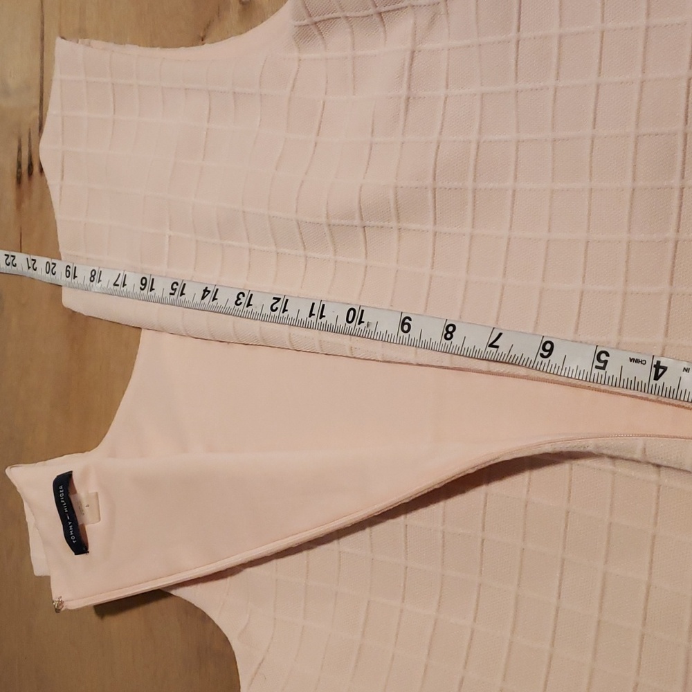 TOMMY HILFIGER CLASSIC SHEATH DRESS BLUSH PINK WITH GOLD BUTTONS SZ 6 - Picture 13 of 15